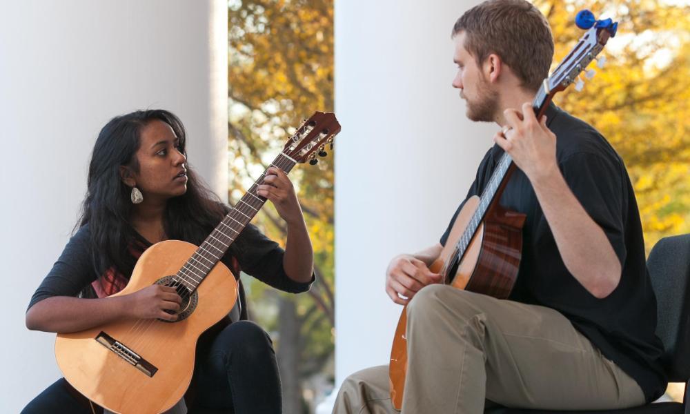 Electric guitar lessons